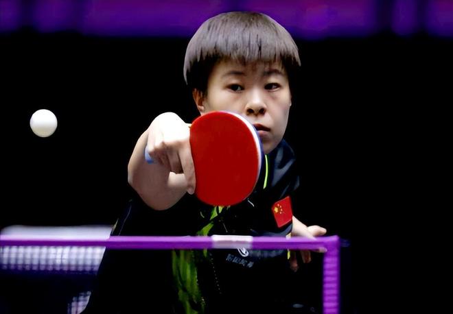 一位年轻选 一位年轻选